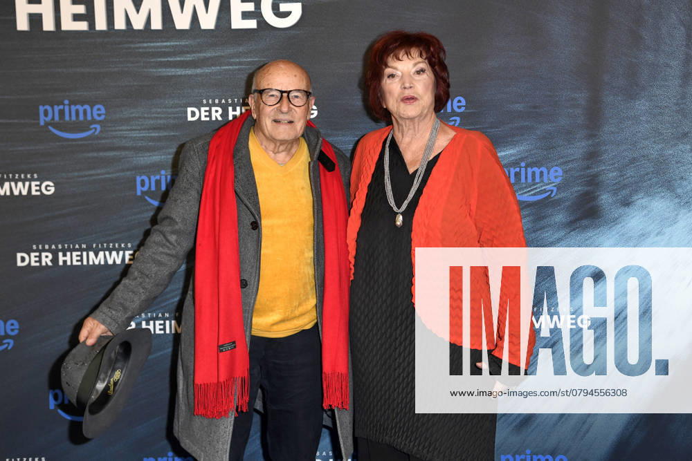 Volker Schlöndorff and Regina Ziegler at the premiere of FITZEKS DER HEIMWEG at the Delphie Filmpalast in Berlin on 14 01 2025