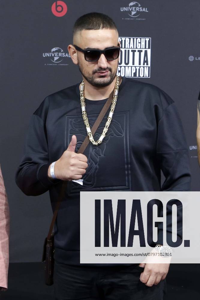 Arrest warrant, Rapper, at the European premiere from Straight Outta Compton in Berlin, Red Carpet, Movie premiere, Berlin Germany, Germany