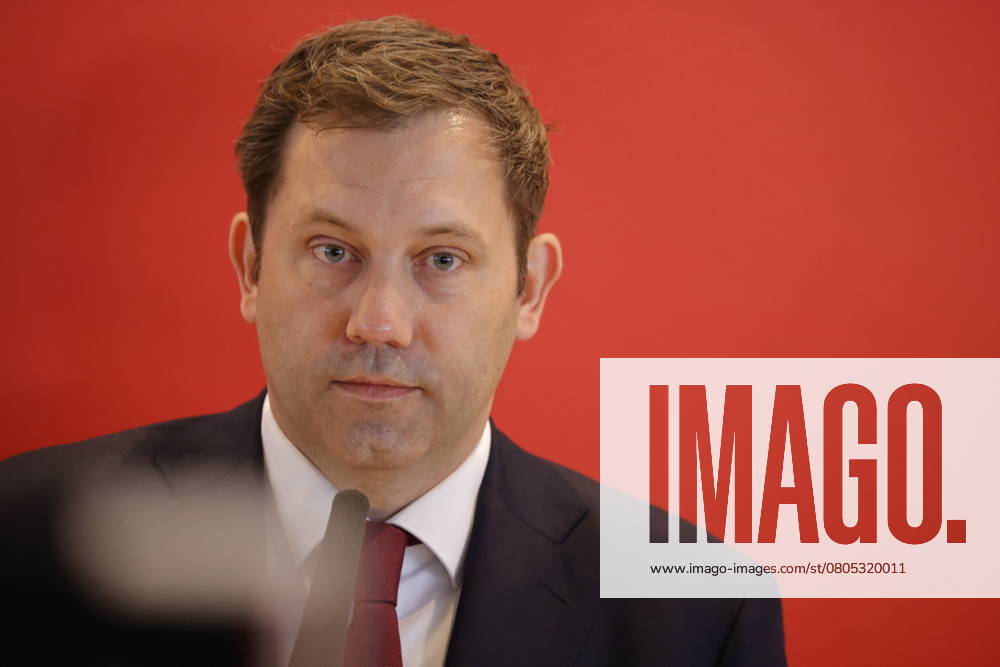 Lars Klingbeil, SPD-Parteivorsitzender und neuer Fraktionsvorsitzender der SPD-Bundestagsfraktion, Deutschland, Berlin, Reichstag, SPD-Bundestagsfraktion