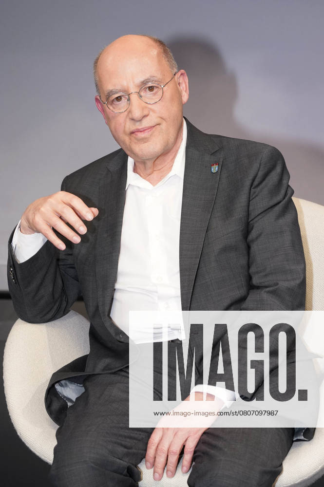Gregor Gysi on the ARD talk show maischberger in Studio Berlin Adlershof Berlin, 11 03 2025 Foto:xT.xBartillax xFuturexImagex maischberger1103_5328