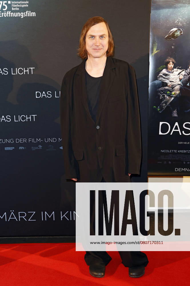 Lars Eidinger at the premiere of the movie Das Licht The Light at the Lichtburg Essen, 12 03 2025 Foto:xT.xSchröerx xFuturexImagex licht_5331