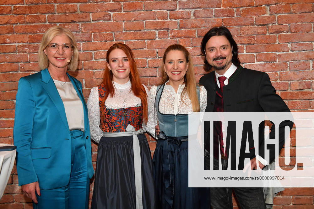 Bavarian State Minister Ulrike Scharf, Johanna Mross, Stefanie Hertel and her husband Lanny Lanner at the award ceremony for the Bavarian State Medal for Social Merit 2025 in the Allerheiligen Hofkirche, Residenz on 3 April 2025 in Munich Bavarian State Medal for Stefanie Hertel and Sven Hannawald in Munich