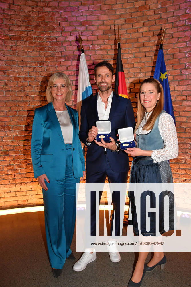 Bavarias Minister of State Ulrike Scharf, Sven Hannawald and Stefanie Hertel at the Bavarian State Medal for Social Merit 2025 award ceremony in the Allerheiligen Hofkirche, Residenz on 3 April 2025 in Munich Bavarian State Medal for Stefanie Hertel and Sven Hannawald in Munich