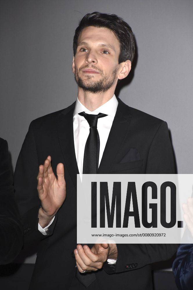 Sabin Tambrea at the Premiere the Movie the Man out the Ice in Cinemaxx Munich 20 11 2017 Foto:xP.xSchönbergerx xFuturexImage
