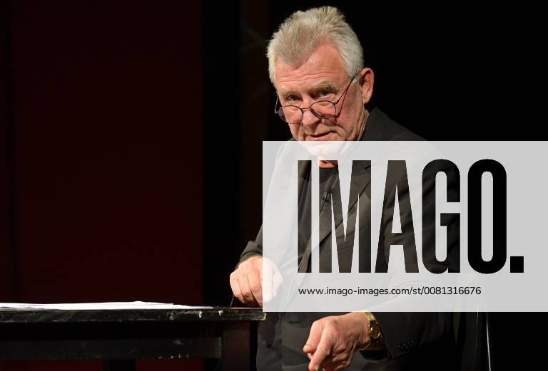 The comedian and actor Heinz Marecek reads in the Stadttheater Gmunden titled the Festival of laughter, this image shows the cabaret artist and actor Heinz Marecek Heinz Marecek 2017 reads in the Stadttheater Gmunden