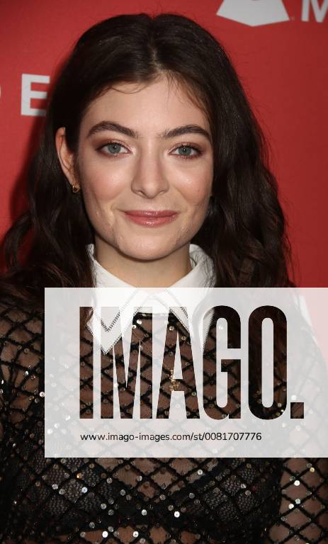 New York City, New York, U.S. - Singer LORDE attends 2018 MusiCares Person Of The Year Honoring Fleetwood Mac held at Radio City Music Hall. New York City U.S. - ZUMAk03_ 20180126_zaf_k03_020