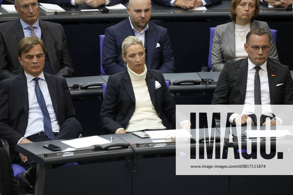 Bernd Baumann, Alice Weidel and Tino Chrupalla at the memorial service in the Bundestag to mark the 80th anniversary of the end of the Second World War Berlin, 08 05 2025 Foto:xM.xWehnertx xFuturexImagex gedenkstunde_5516