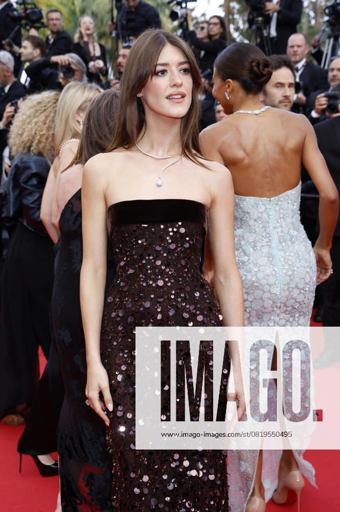 Daisy Edgar Jones at the premiere of the feature film The Phoenician Scheme The Phoenician Masterstroke at the Festival de Cannes 2025 78 Cannes International Film Festival at the Palais des Festivals Cannes, 18 05 2025 Foto:xD.xBedrosianx xFuturexImagex phoenician_5516
