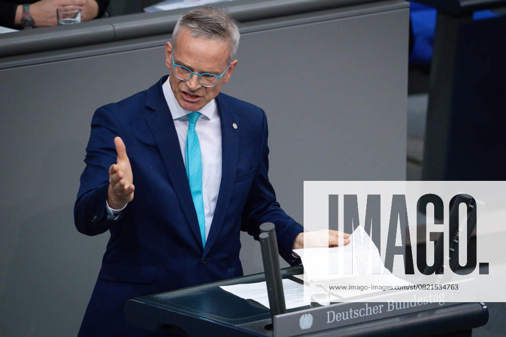 German Bundestag, 10th plenary session Markus Reichel CDU in portrait during his speech on the agenda item Repeal of the Supply Chain Due Diligence Act at the 10th session of the German Bundestag in Berlin, 05 06 2025 Berlin Berlin Germany