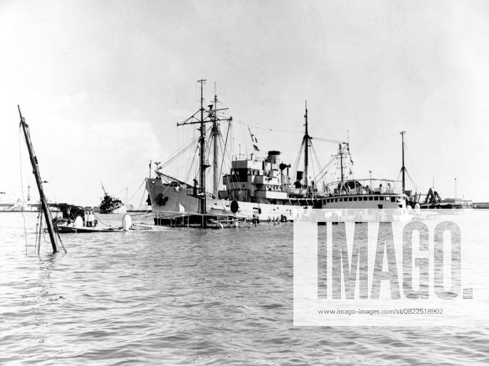 The Suez crisis 12 November 1956 Port Said, Egypt the Suez crisis, also Suez Sinai War called, was the Israeli Egyptian Dispute End October Start November 1956, the to Escape one Mostly the Egyptian Army and to Israeli Cast the Si