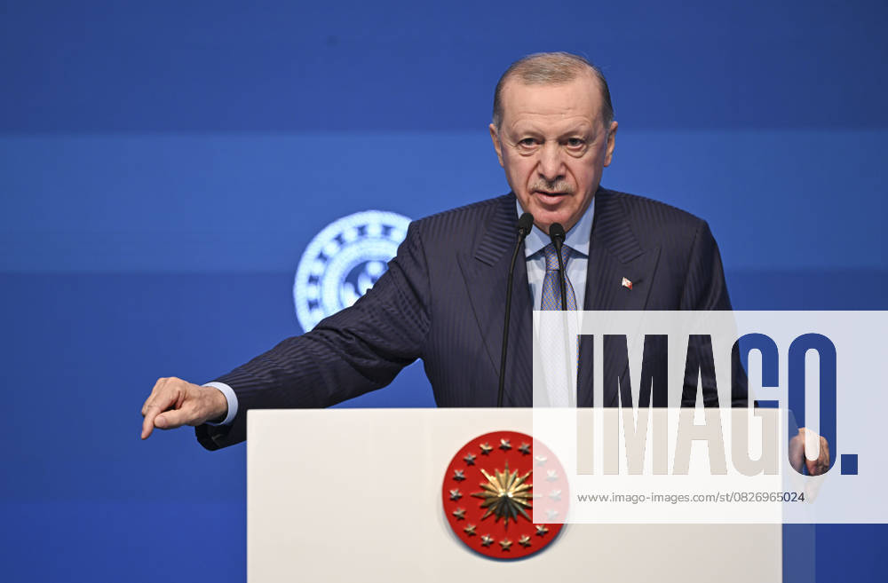 Turkish President Erdogan attends the International Family Forum ISTANBUL, TURKIYE - MAY 23: Turkish President Recep Tayyip Erdogan makes a speech during the International Family Forum in Istanbul, Turkiye on May 23, 2025. Istanbul Turkey. Editorial use only. Please get in touch for any other usage.