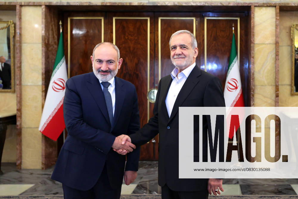 Masoud Pezeshkian - Nikol Pashinyan meeting in Tehran TEHRAN, IRAN - JULY 30: (---- - MANDATORY CREDIT - IRANIAN PRESIDENCY HANDOUT - NO MARKETING NO ADVERTISING CAMPAIGNS - DISTRIBUTED AS A SERVICE TO CLIENTS----) Iranian newly-elected President Masoud Pezeshkian meets Armenian Prime Minister Nikol Pashinyan in Tehran, Iran on July 30, 2024. Tahran Iran. Editorial use only. Please get in touch for any other usage.