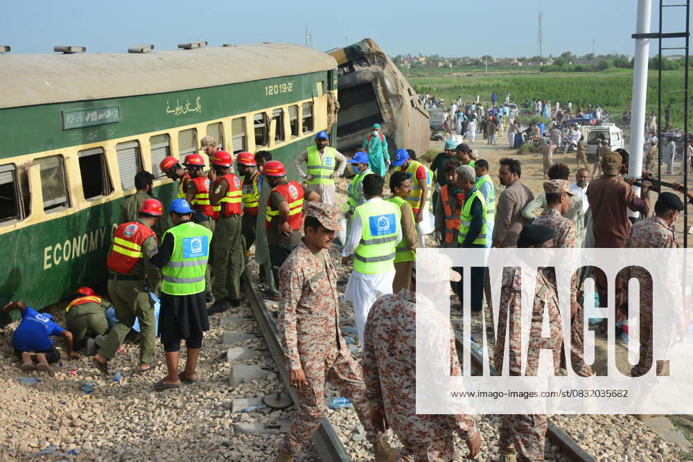 28 killed, 50 injured as passenger train derails in southern Pakistan NAWABSHAH, PAKISTAN, AUGUST 06: Search and Rescue Team are seen as the coaches of an Express train derailed at Nawabshah, southern Sindh province, Pakistan on August 06, 2023. The death toll from the accident rose to 28 and 50 injured people have been transported to nearby hospitals. At least 10 carriages of Hazara Express, which was traveling from the port city of Karachi to the northeastern garrison city of Rawalpindi, derailed near the Nawabshah district, some 267 kilometers (166 miles) from Karachi, Pakistan Railways Pakistan World. Editorial use only. Please get in touch for any other usage.