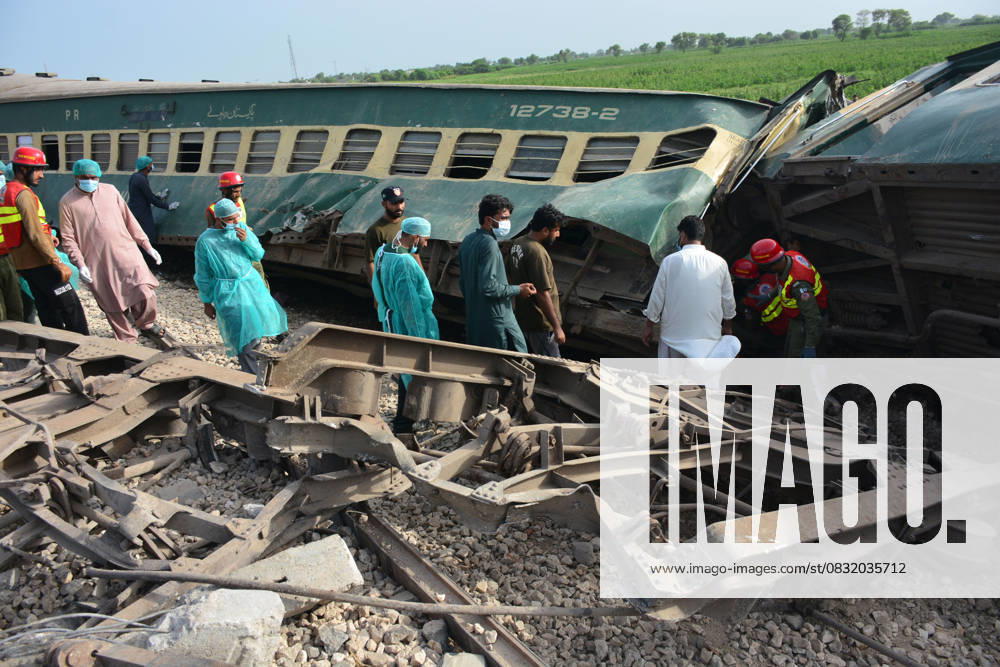 28 killed, 50 injured as passenger train derails in southern Pakistan NAWABSHAH, PAKISTAN, AUGUST 06: Search and Rescue Team searches the scene after coaches of an Express train derailed at Nawabshah, southern Sindh province, Pakistan on August 06, 2023. The death toll from the accident rose to 28 and 50 injured people have been transported to nearby hospitals. At least 10 carriages of Hazara Express, which was traveling from the port city of Karachi to the northeastern garrison city of Rawalpindi, derailed near the Nawabshah district, some 267 kilometers (166 miles) from Karachi, Pakistan Railways as reported. Pakistan World. Editorial use only. Please get in touch for any other usage.