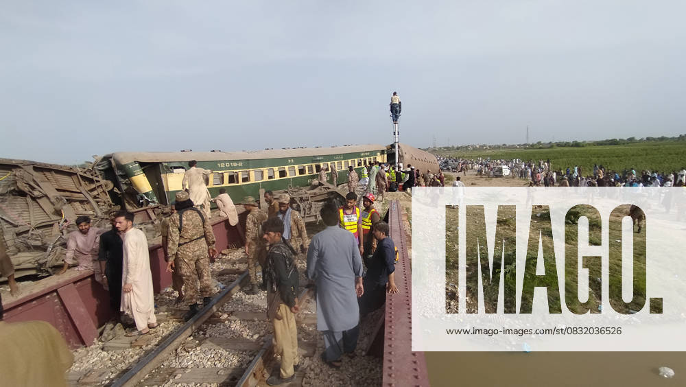 22 killed, 50 injured as passenger train derails in southern Pakistan NAWABSHAH, PAKISTAN, AUGUST 06: A view of derailment of coaches of an Express train at Nawabshah, southern Sindh province, Pakistan, on August 06, 2023. The death toll from a train accident in Pakistan s southern Sindh province on Sunday rose to 22 as rescuers pulled out seven more bodies from the wreckage of the derailed carriages. At least 10 carriages of Hazara Express, which was traveling from the port city of Karachi to the northeastern garrison city of Rawalpindi, derailed near the Nawabshah district, some 267 km (165 mi) from Karachi, Pakistan Railways said. Pakistan World. Editorial use only. Please get in touch for any other usage.