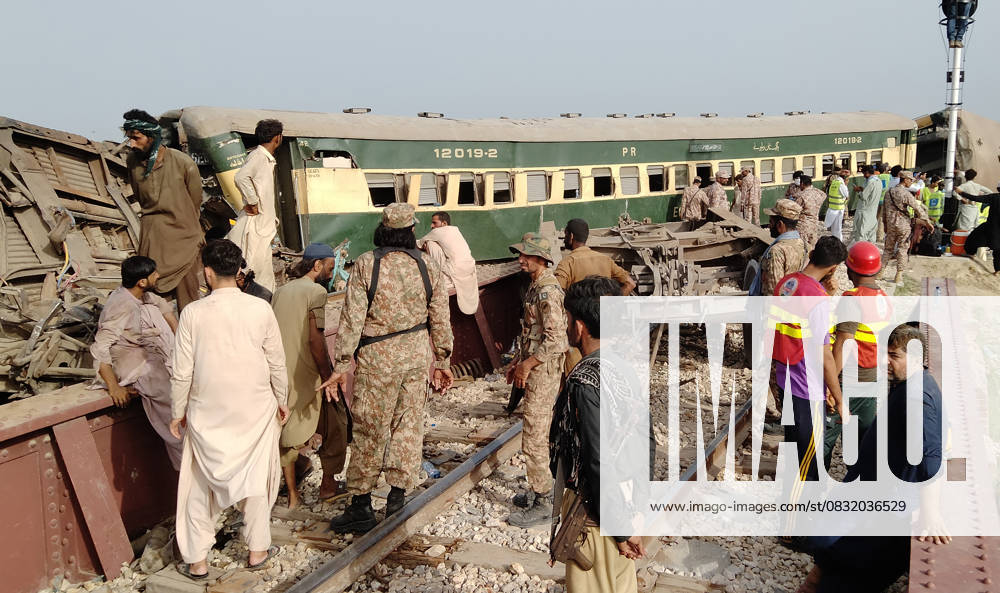 22 killed, 50 injured as passenger train derails in southern Pakistan NAWABSHAH, PAKISTAN, AUGUST 06: A view of derailment of coaches of an Express train at Nawabshah, southern Sindh province, Pakistan, on August 06, 2023. The death toll from a train accident in Pakistan s southern Sindh province on Sunday rose to 22 as rescuers pulled out seven more bodies from the wreckage of the derailed carriages. At least 10 carriages of Hazara Express, which was traveling from the port city of Karachi to the northeastern garrison city of Rawalpindi, derailed near the Nawabshah district, some 267 km (165 mi) from Karachi, Pakistan Railways said. Pakistan World. Editorial use only. Please get in touch for any other usage.