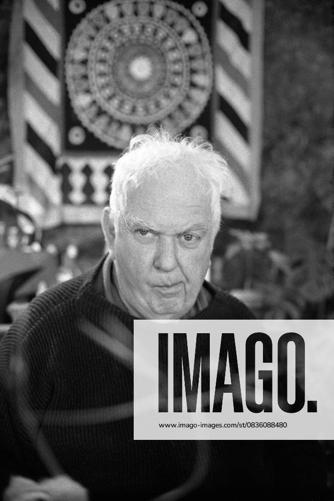 Portrait of Alexander Sandy Calder 1969 Serge Hamburg opal photo
