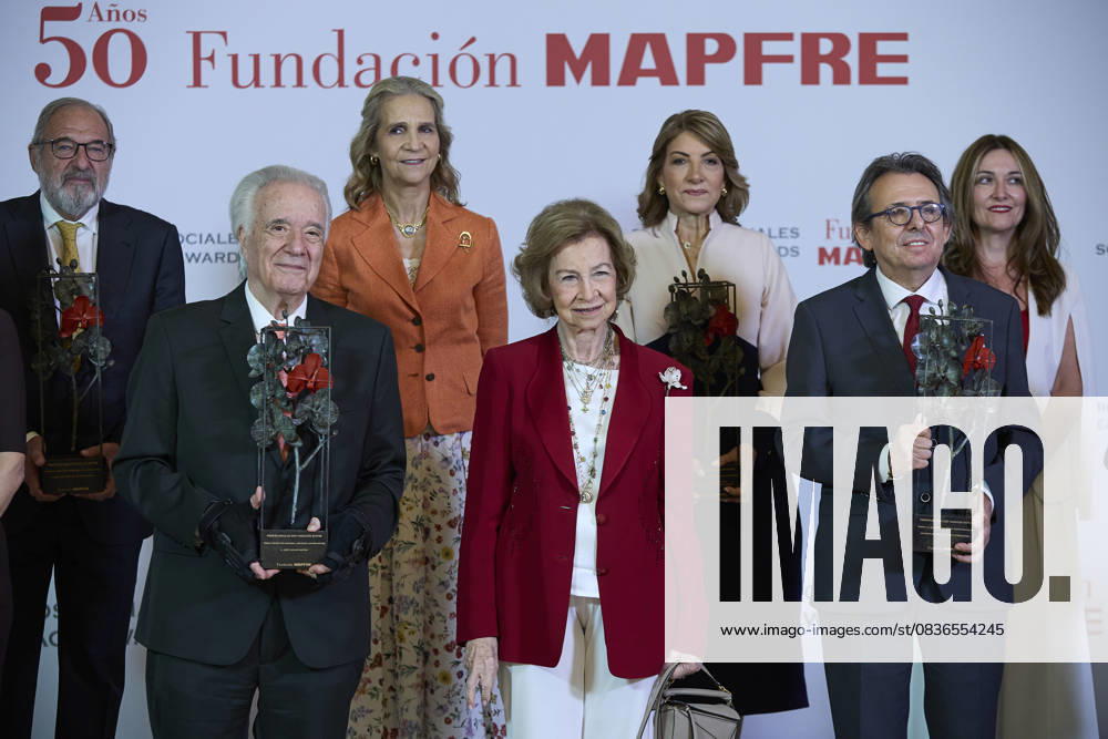 QUEEN SOFÃªA attends MAPFRE Foundation awards Madrid SPAIN - ZUMAc260 20251008_zep_c260_009