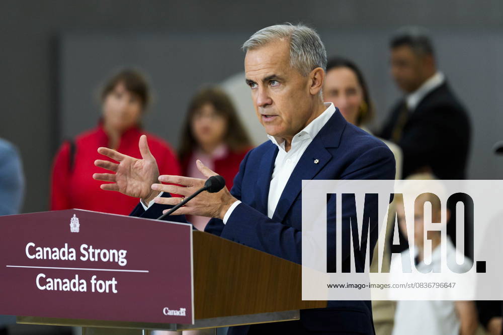 Ottawa, On, CAN: Prime Minister Mark Carney participates in an announcement at a community centre in Ottawa, on Friday, Oct. 10, 2025. Ottawa CAN - ZUMAc35_ 20251010_zaf_c35_015