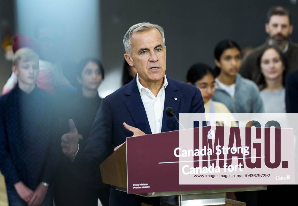 Ottawa, On, CAN: Prime Minister Mark Carney participates in an announcement at a community centre in Ottawa, on Friday, Oct. 10, 2025. Ottawa CAN - ZUMAc35_ 20251010_zaf_c35_024