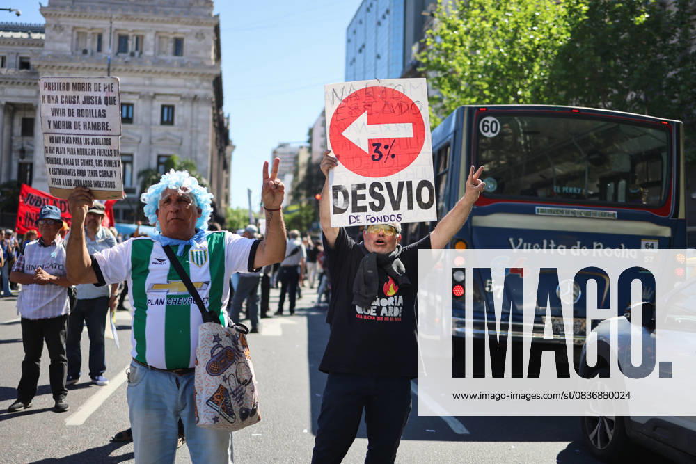 Retirees and pensioners protest in the streets against President Javier MileiÃ¢â‚¬â ¢s austerity measures in front of the National Congress. Buenos Aires Argentina - ZUMAp265 20251008_zip_p265_001