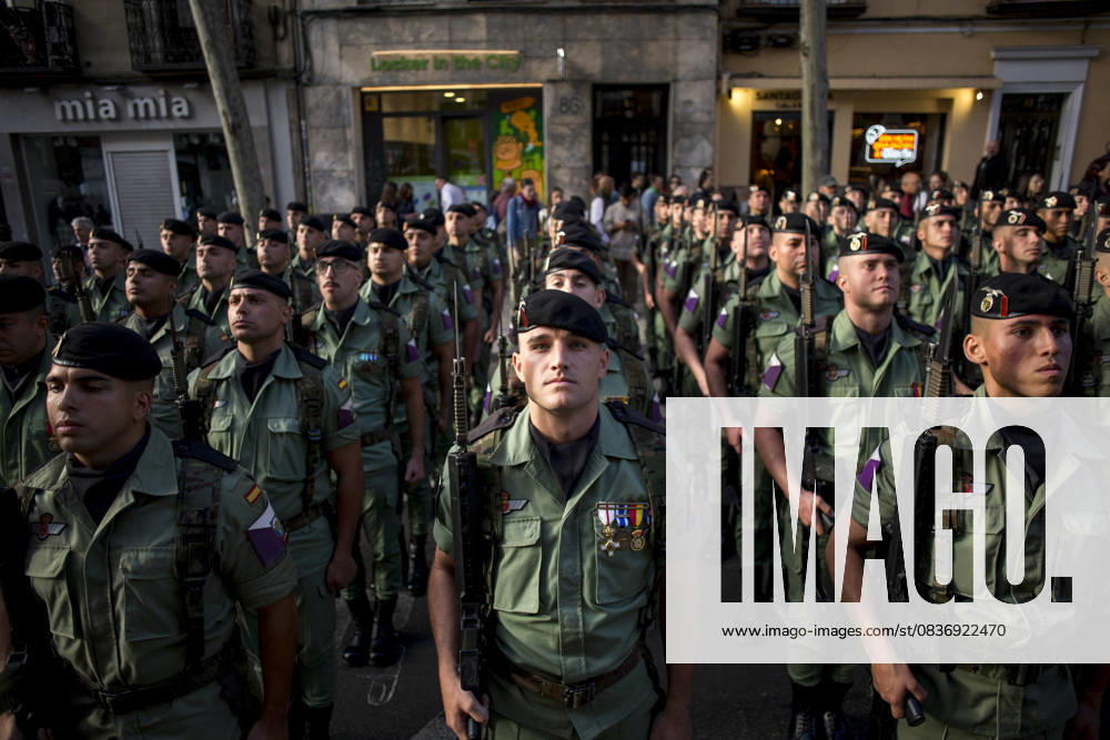Members of the Spanish Army line up, during a military parade through the streets of Madrid on Spain s National Day, which commemorates the arrival of Christopher Columbus to the New World in 1492. Madrid Spain - ZUMAs296 20251012_znp_s296_009