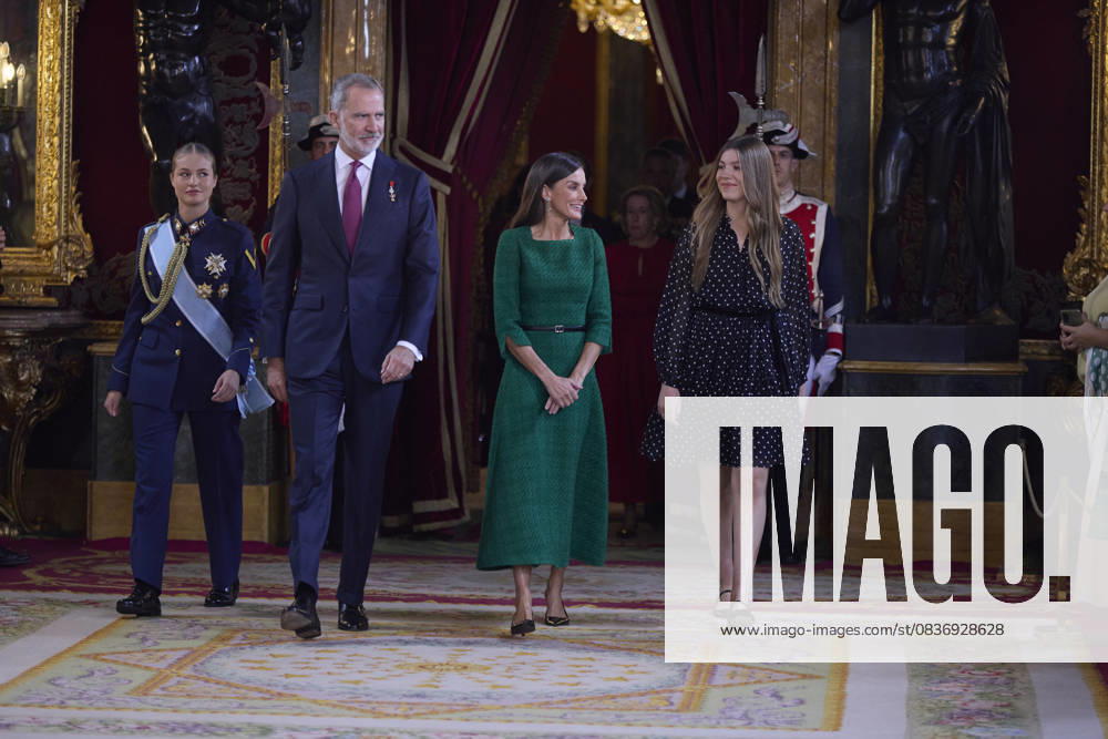 KING FELIPE VI of Spain and QUEEN LETIZIA of Spain CROWN PRINCESS LEONOR of Spain and PRINCESS SOFIA of Spain attend a reception during the National Day at the Royal Palace Madrid Spain - ZUMAc260 20251012_zep_c260_034