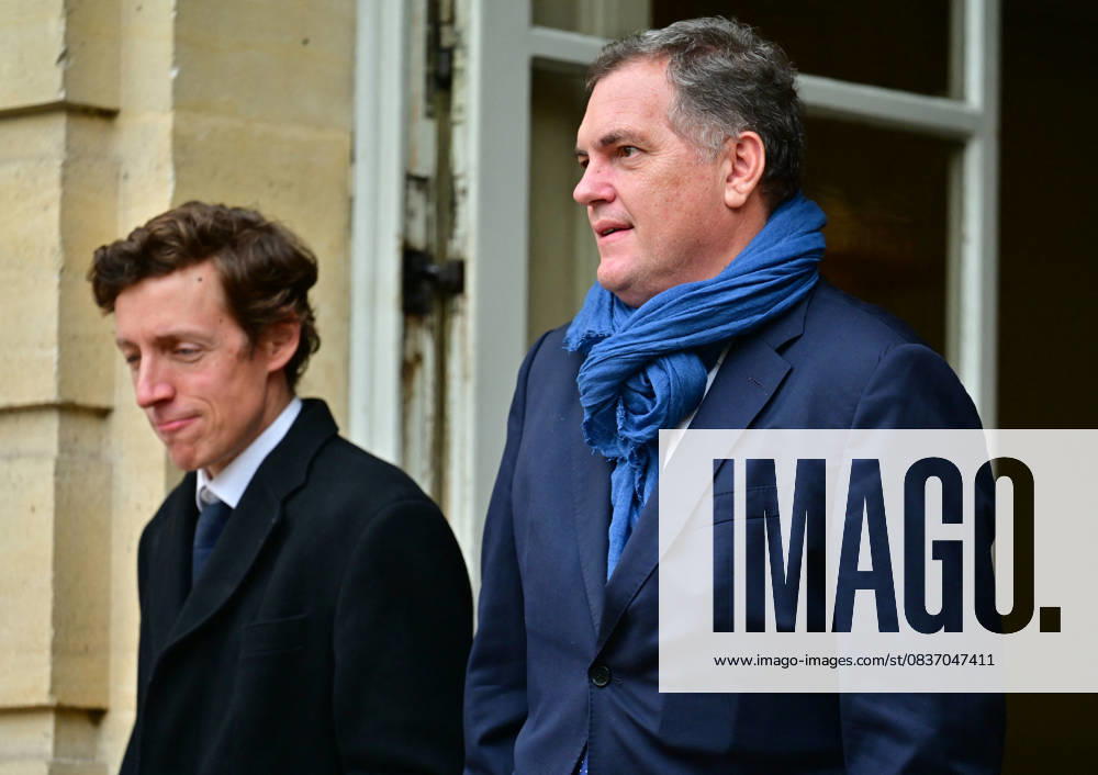 Edouard Geffray, Minister of National Education and Philippe Tabarot, Minister of Transport at the working meeting with members of the new government at Hôtel de Matignon in Paris, France, October 13, 2025 Prime Minister Lecornus second government, a mix of political and technical ministers, takes office on October 13, 2025, with the aim of submitting a draft budget on time and finding a way to avoid the censure promised by the opposition Christian Liewig Bestimage Working meeting with members of the new government at the Hôtel de Matignon in Paris, France, on October 13, 2025 Paris France