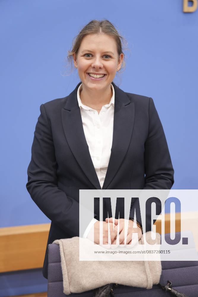 Federal Press Conference, Annual Report 2024 of the Petitions Committee Berlin Berlin Germany
