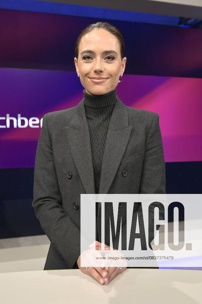 Franca Lehfeldt on the ARD talk show maischberger in Studio Berlin Adlershof Berlin, 15 10 2025 Foto:xM.xBehrensx xFuturexImagex maischberger1510_5025
