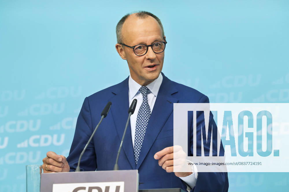 Federal Chancellor Friedrich Merz at the press conference in the CDU Konrad Adenauer Haus The CDU concludes its closed conference, which focuses on the strategy for the five state elections next year The main issue is how to counter the main opponent, the AfD Berlin 20 10 25 Federal Chancellor Merz and Secretary General Linnemann at a press conference in Berlin