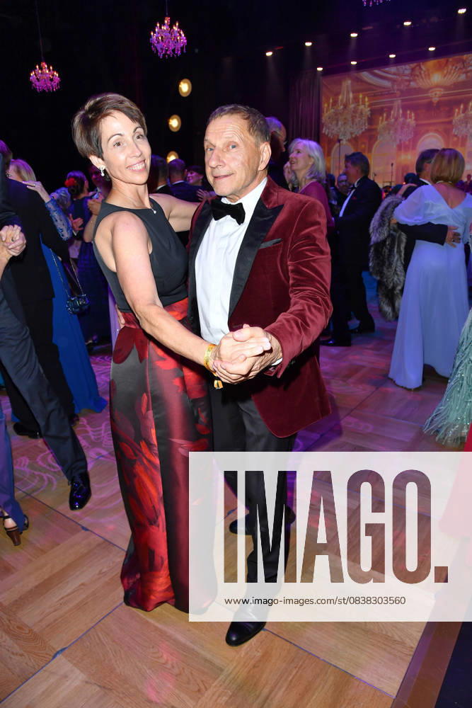 Richy Müller with his wife Christl Stumhofer at the 30th Leipzig Opera Ball under the motto Â¡Bienvenidos, Andalucia at the Leipzig Opera on 25 11 2025