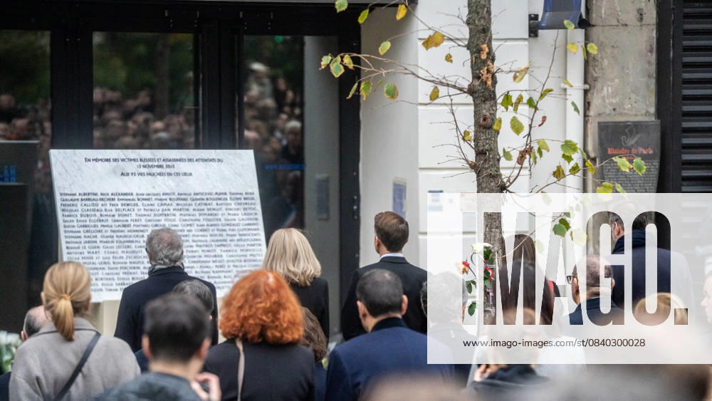 President Emmanuel Macron, Brigitte Macron at the tribute to the victims of the 13 November 2015 attacks in front of the Bataclan ten years after 13 November 2025 Charles Cohen Boyer Bestimage Tribute to the victims of the 13 November 2015 attacks in front of the Bataclan ten years after 13 November 2025 Paris France