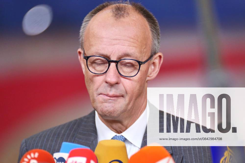 Europe Building EU Summit Federal Chancellor Friedrich Merz CDU during a press statement before the start of the summit