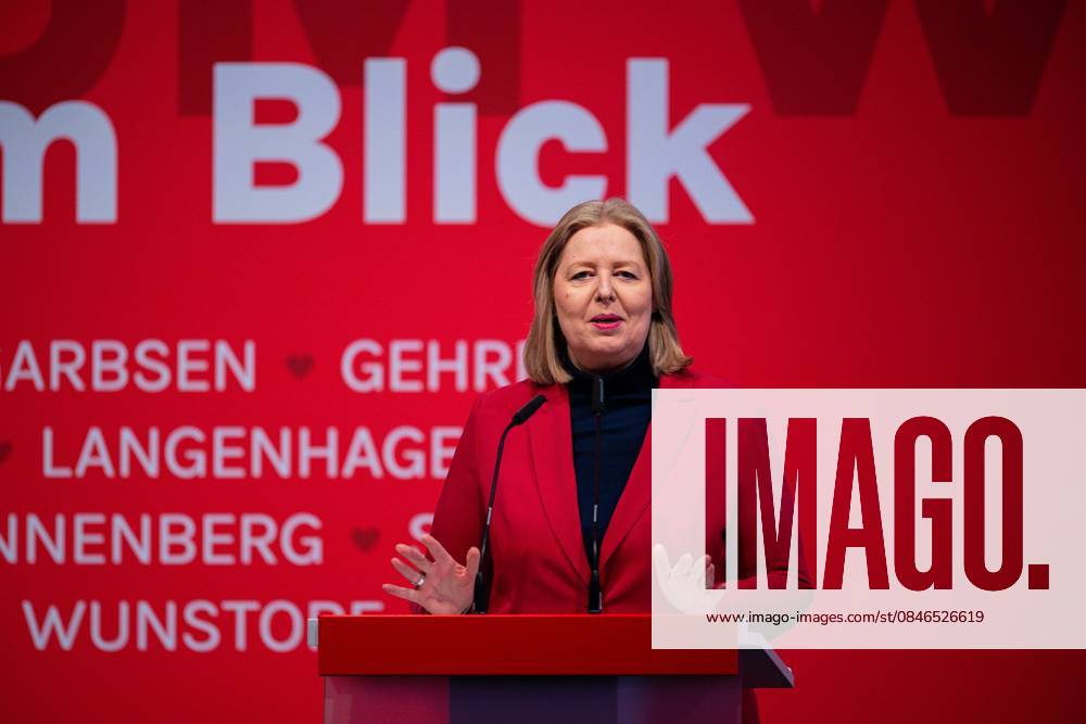 Bärbel Bas at the Hannover Region Delegates Assembly The Federal Minister of Labor and Social Affairs at the Hannover Region Delegates Assembly for the SPD candidacy for the regional presidency at the Expowal in Hannover ,