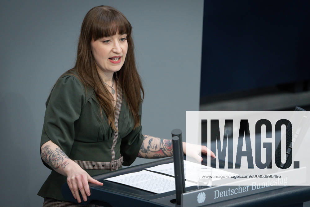 German Bundestag, 64th plenary session Heidi Reichinnek Die Linke in portrait during her speech on the agenda item government statement on the European Council at the 64th session of the German Bundestag in Berlin, 18 03 2026 Berlin Berlin Germany
