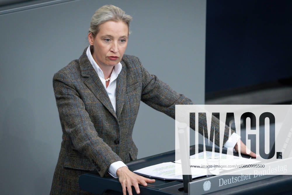 German Bundestag, 64th plenary session Alice Weidel AfD in portrait during her speech on the agenda item government statement on the European Council at the 64th session of the German Bundestag in Berlin, 18 03 2026 Berlin Berlin Germany