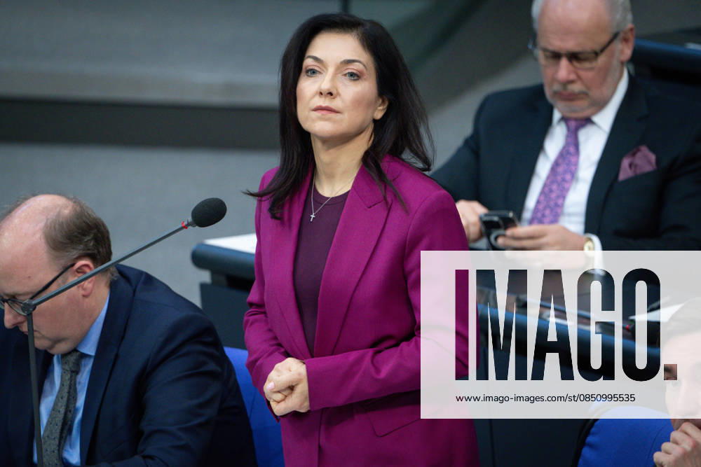 German Bundestag, 64th plenary session Katherina Reiche, Federal Minister for Economic Affairs and Energy during questioning of the Federal Government BMWE and BMV at the 64th session of the German Bundestag in Berlin, 18 03 2026 Berlin Berlin Germany