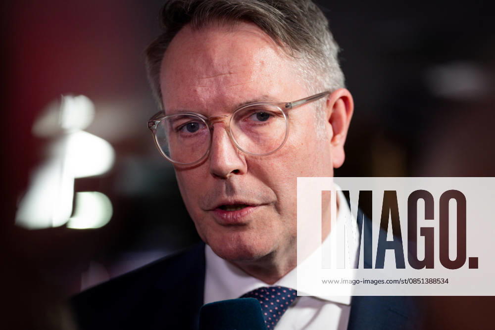 State election Rhineland-Palatinate Alexander Schweitzer top candidate of the SPD for the state election in Rhineland-Palatinate in a television interview as part of the 2026 state election in Rhineland-Palatinate, Mainz, 22 03 2026 Mainz Rhineland-Palatinate Germany