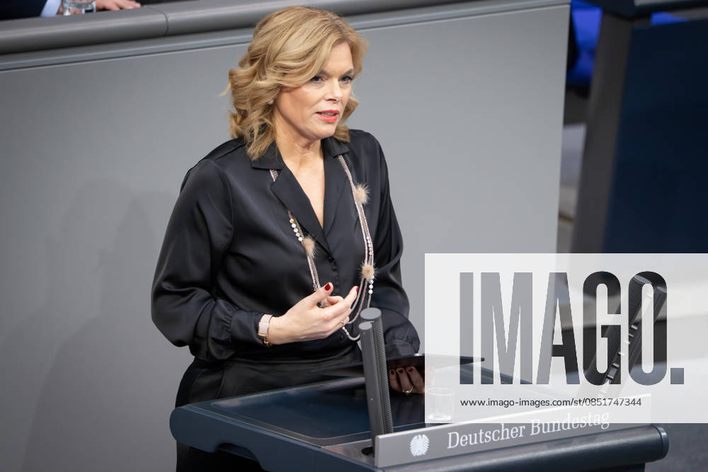 German Bundestag, 67th plenary session Julia Kloeckner CDU in portrait during her speech on the agenda item Violence against women and girls at the 67th session of the German Bundestag in Berlin, 25 03 2026 Berlin Berlin Germany