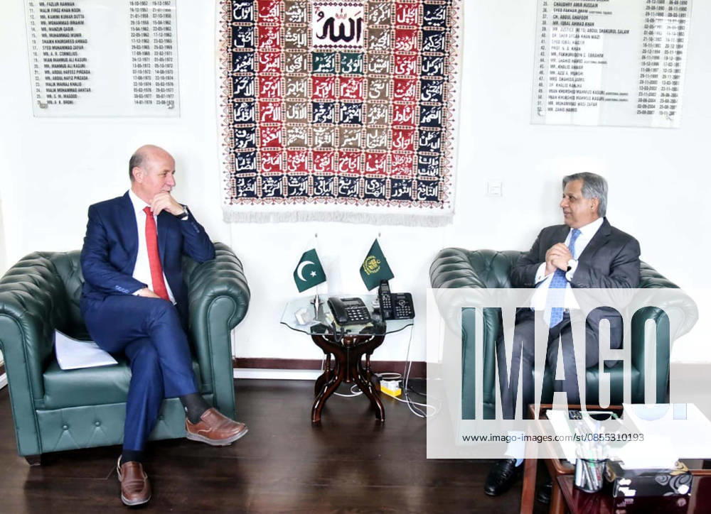 Federal Minister for Law and Justice and Human Rights, Senator Azam Nazeer Tarar exchanging views with Dr. Luay Shabaneh, UNFPA Country Representative during meeting held in Islamabad on Thursday, April 30, 2026. (PPI Images).