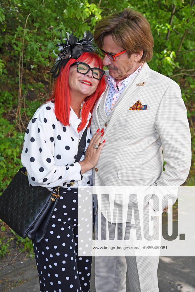 Jörg Draeger with wife Petra Draeger at the BILD RENNTAG at the trotting track in Gelsenkirchen on 01 05 2026