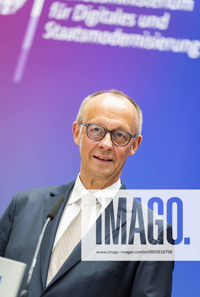 Friedrich Merz EUR, Germany, Berlin, 07 05 2026 Greeting by Federal Chancellor Friedrich Merz CDU at the festive event of the Federal Ministry for Digital and State Modernization on the occasion of its first anniversary In the presence of Karsten Wildberger CDU , Federal Minister for Digital and State Modernization Joint visit of the exhibitors