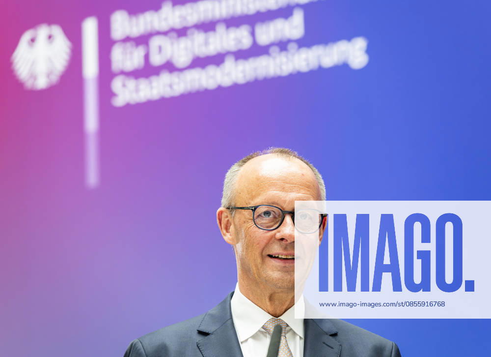 Friedrich Merz EUR, Germany, Berlin, 07 05 2026 Greeting by Federal Chancellor Friedrich Merz CDU at the festive event of the Federal Ministry for Digital and State Modernization on the occasion of its first anniversary In the presence of Karsten Wildberger CDU , Federal Minister for Digital and State Modernization Joint visit of the exhibitors