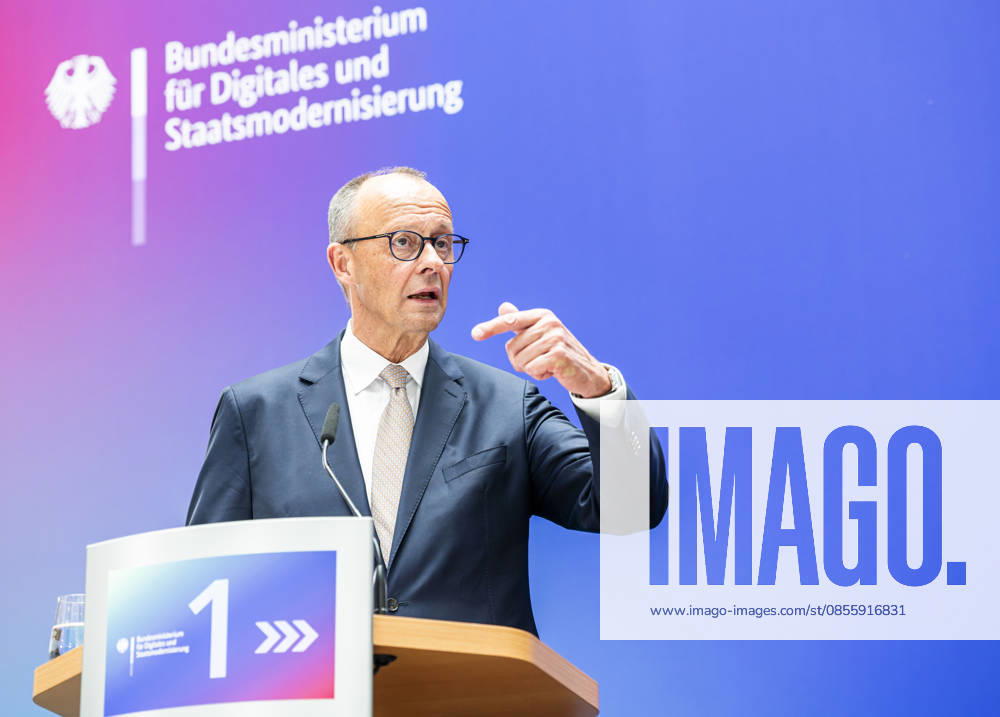 Friedrich Merz EUR, Germany, Berlin, 07 05 2026 Greeting by Federal Chancellor Friedrich Merz CDU at the festive event of the Federal Ministry for Digital and State Modernization on the occasion of its first anniversary In the presence of Karsten Wildberger CDU , Federal Minister for Digital and State Modernization Joint visit of the exhibitors