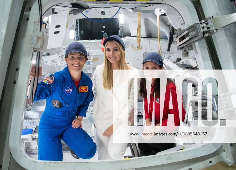 Houston, Texas, U.S. - Astronaut NICOLE MANN, Orion Crew and Service Modules Manager LAURA KEARNEY, and Advisor to the President IVANKA TRUMP pose inside a mockup of the Orion Spacecraft during a visit to s Johnson Space Center. Houston U.S. - ZUMAz03_ 20180920_sha_z03_124
