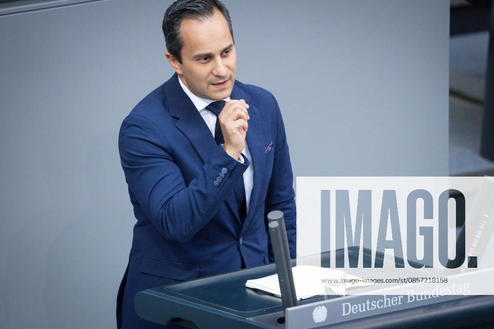 German Bundestag, 80th plenary session Mahmut Oezdemir SPD in portrait during his speech on the agenda item Establishment of a UA attack on the Nordstream pipelines at the 80th session of the German Bundestag in Berlin, 21 05 2026 Berlin Berlin Germany