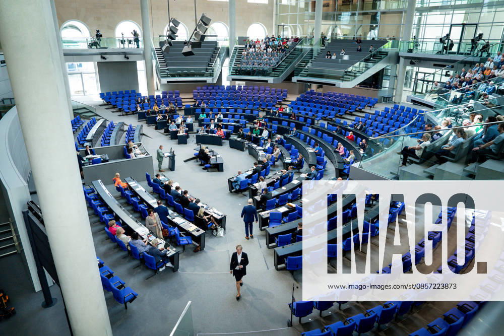 German Bundestag, 80th plenary session Symbolic image of the plenary chamber at the 80th session of the German Bundestag in Berlin Berlin Germany