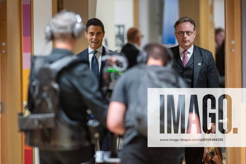 BRUSSELS - Prime Minister Rob Jetten and Belgian Prime Minister Bart De Wever arrive for the first day of the European Council. The leaders of the EU countries meet to discuss, among other things, Ukraine and the Middle East. JONAS ROOSENS ANP netherlands out - belgium out