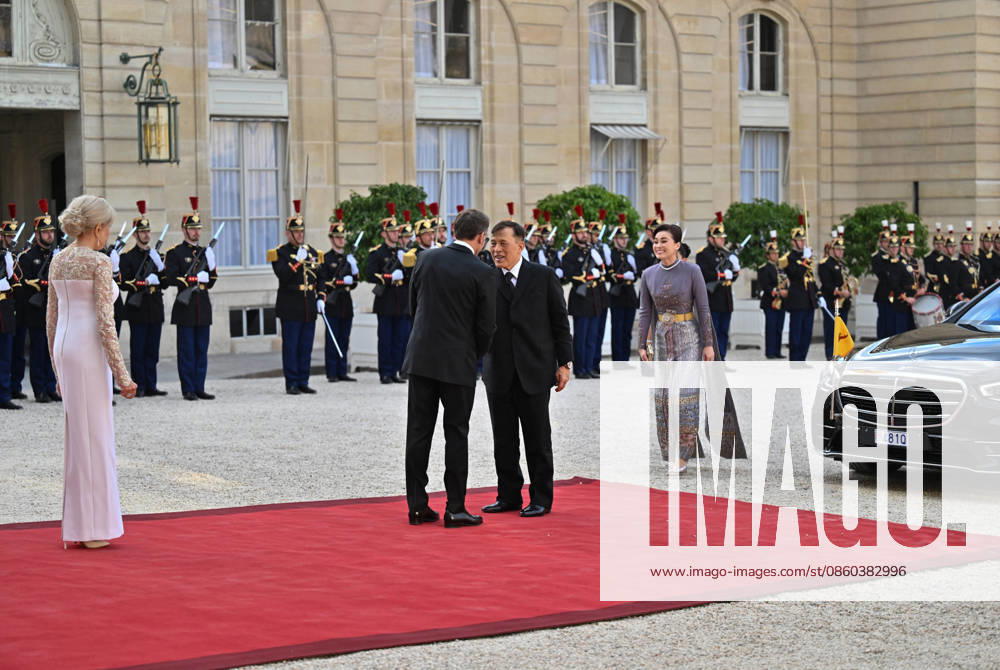 President Emmanuel Macron, Brigitte Macron, Rama X, King of Thailand, and his wife, Queen Suthida, arriving at the Élysée Palace for a state dinnerstate dinner in honor of the visit of the King of Thailand and his wife to Paris on June 29, 2026. Christian Liewig Bestimage Arrivals at the state dinner held at the Élysée Palace in Paris in honor of the visit of the King of Thailand and his wife. Paris, France
